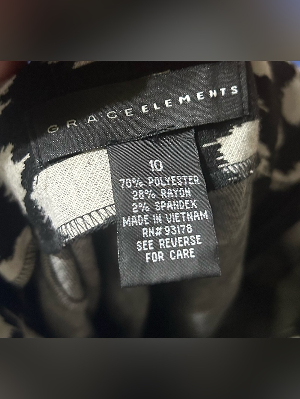 Grace Elements Black and White Abstract Print Pencil Skirt Size 10 - Picture 3 of 4